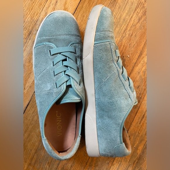 Vionic Jean Suede Women's Slip-On Sneakers shoes trainers
Size: 8.5 - Picture 4 of 7